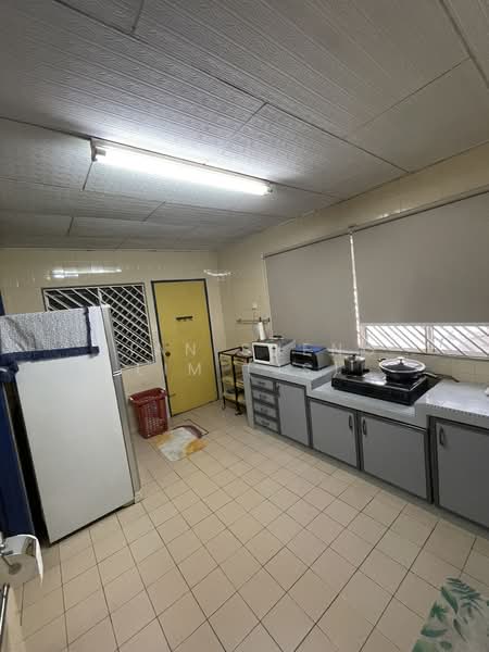 Taman Connaught untuk Untuk Dijual - RM 1,100,000, Mac 2026 - Kitchen - PropertyGuru.com.my