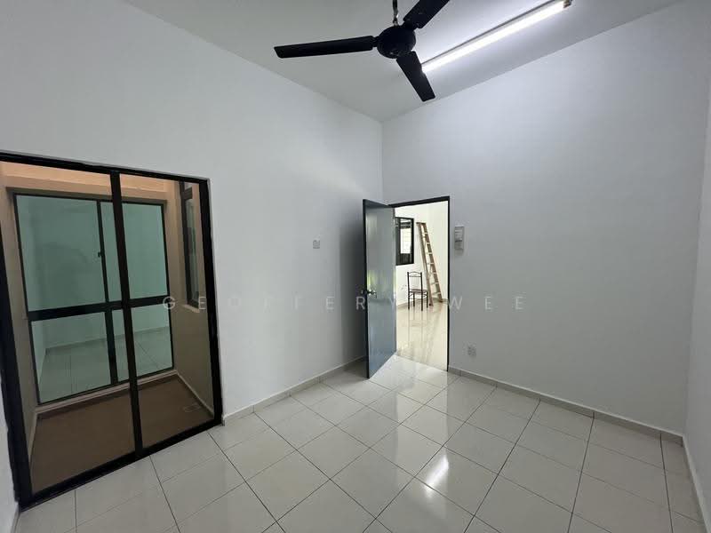Rumah Teres 1-Tingkat untuk Disewa di Taman Saujana Indah (Bukit Katil) - Geoffery Wee - Interior - PropertyGuru.com.my