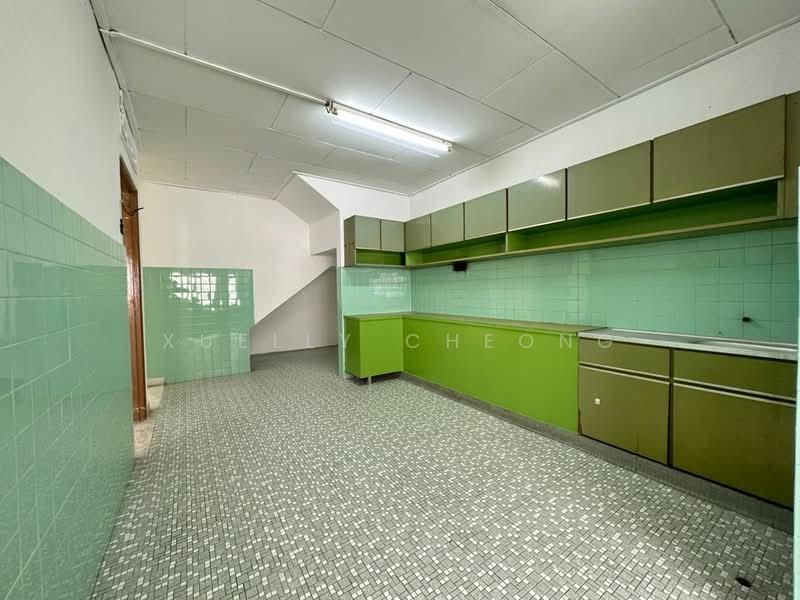 2-storey Terraced House for Rent in Taman Sentosa (Johor Bahru) - Xuelly Cheong - Kitchen - PropertyGuru.com.my