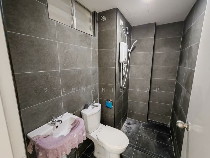 Midas @ Seri Alam untuk Untuk Disewa - RM 1,100 /bulan, Mac 2026 - Bathroom - PropertyGuru.com.my