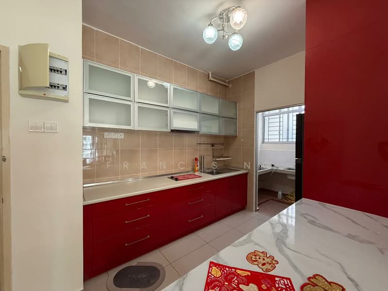Service Residence for Sale at OUG Parklane - Francis Ng - Kitchen - PropertyGuru.com.my