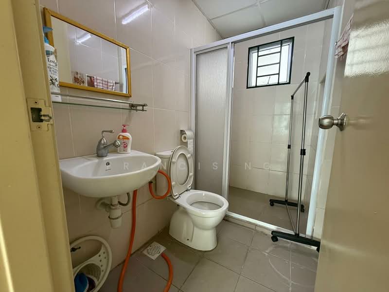 Service Residence for Sale at OUG Parklane - Francis Ng - Bathroom - PropertyGuru.com.my
