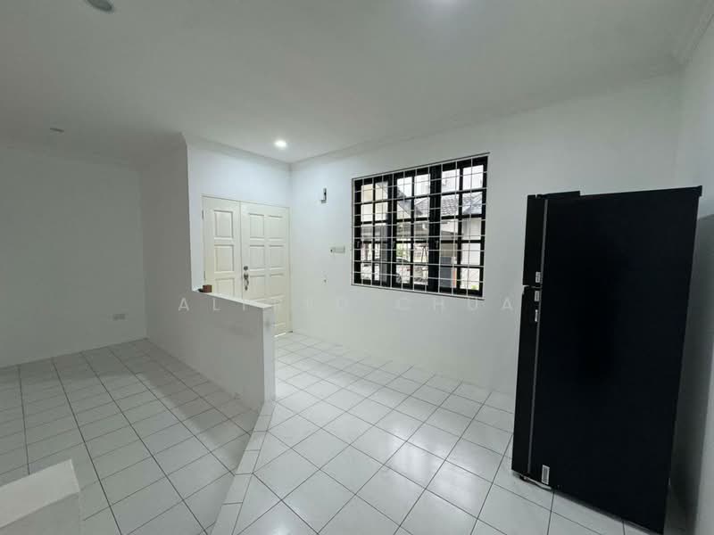 Semi-Detached House for Sale in Green Heights (Kuching) - Alfred Chua - Interior - PropertyGuru.com.my