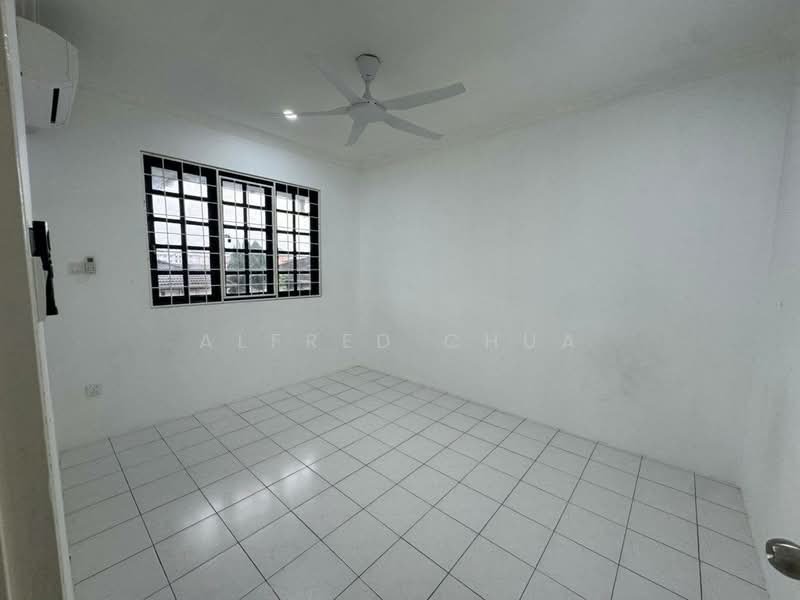 Semi-Detached House for Sale in Green Heights (Kuching) - Alfred Chua - Interior - PropertyGuru.com.my