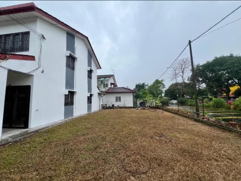 Terraced House for Sale in Kajang (Selangor) - Chris Lee - Exterior - PropertyGuru.com.my