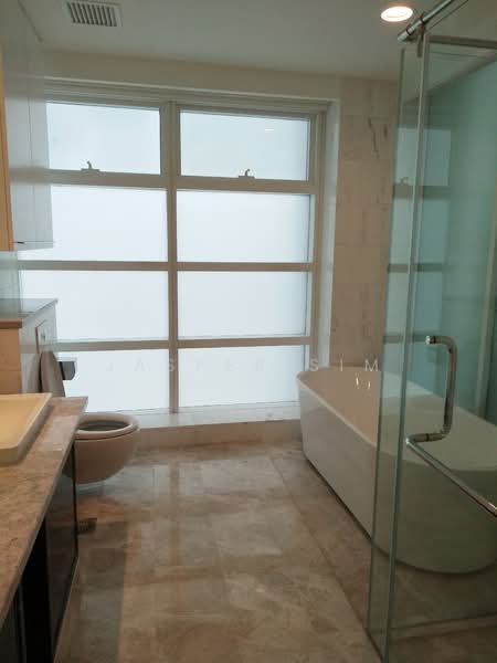 The Face Suites (Platinum Suites) untuk Untuk Disewa - RM 7,000 /bulan, Mac 2026 - Bathroom - PropertyGuru.com.my