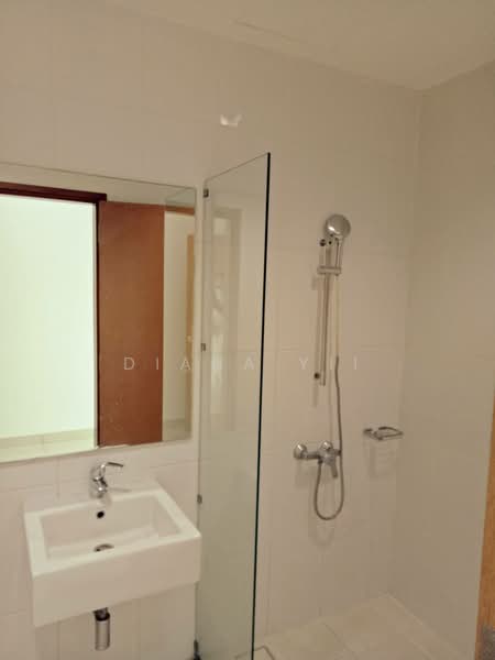 Sri Putramas III / Royal Regent untuk Untuk Disewa - RM 1,400 /bulan, Mac 2026 - Bathroom - PropertyGuru.com.my