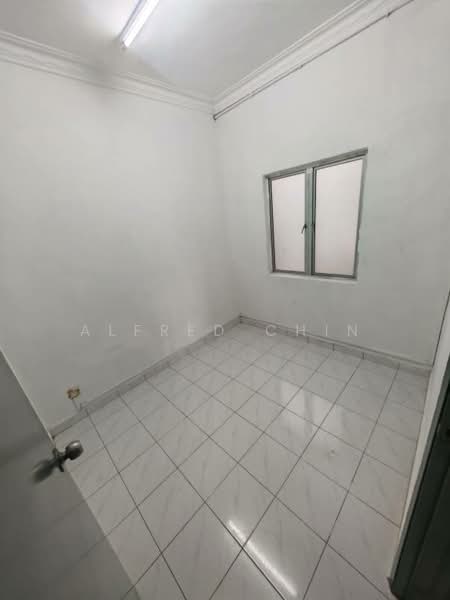 Condominium for Sale at Rose Vista - Alfred Chin - Interior - PropertyGuru.com.my