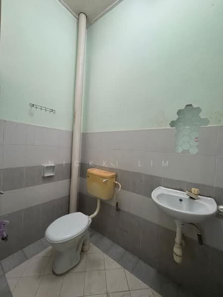 Terraced House for Sale in Iskandar Puteri (Nusajaya) (Johor) - Nickki Lim - Bathroom - PropertyGuru.com.my
