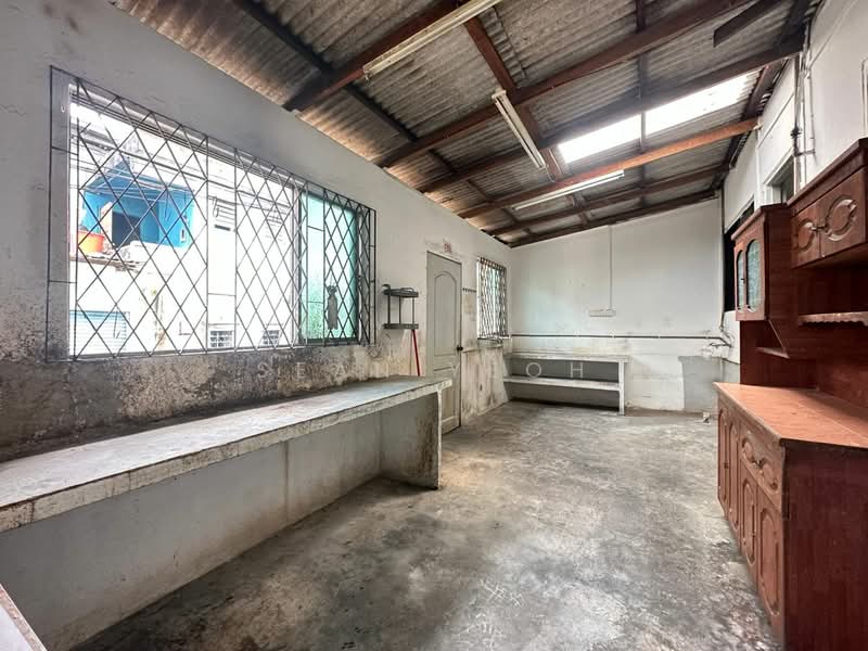 2-storey Terraced House for Sale in Tampoi (Johor) - Sean Yeoh - PropertyGuru.com.my