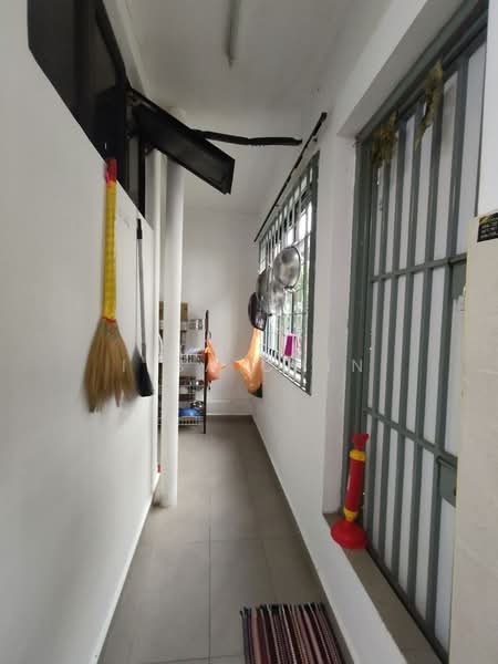 2-storey Terraced House for Sale in Taman Daya (Johor Bahru) - Ilsa Chin - Corridor - PropertyGuru.com.my