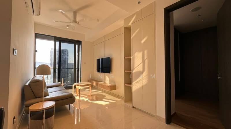 Servis Apartment untuk Disewa di Marriott Residence @ Gurney - Shing Lam - Living Room - PropertyGuru.com.my