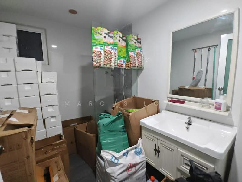 Shop for Sale in Taman Johor Jaya (Johor Bahru) - Marcus Loh - Bathroom - PropertyGuru.com.my