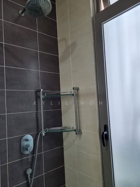 Condominium for Rent at Shaftsbury Residence - Kylie Hoh - Bathroom - PropertyGuru.com.my