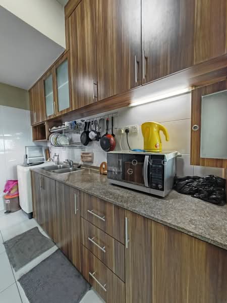 Service Residence for Sale at The Sky Executive Suites - Siau Tong Ling - Kitchen - PropertyGuru.com.my