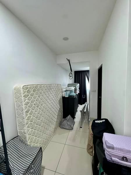 2-storey Terraced House for Sale in Taman Glenmarie (Johor Bahru) - Siew Hui - Corridor - PropertyGuru.com.my