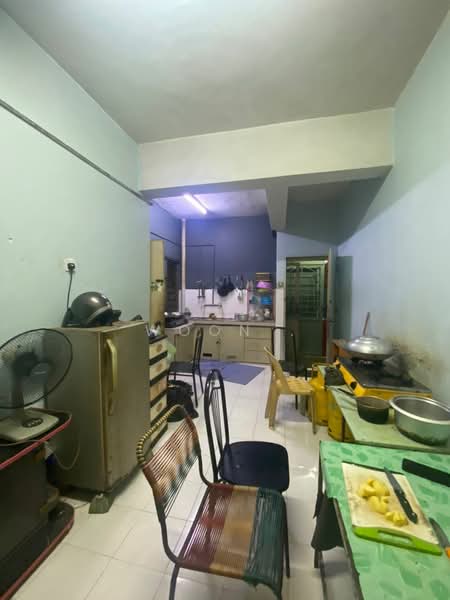 Flat for Sale at Taman Malinja - Woon . - Kitchen - PropertyGuru.com.my