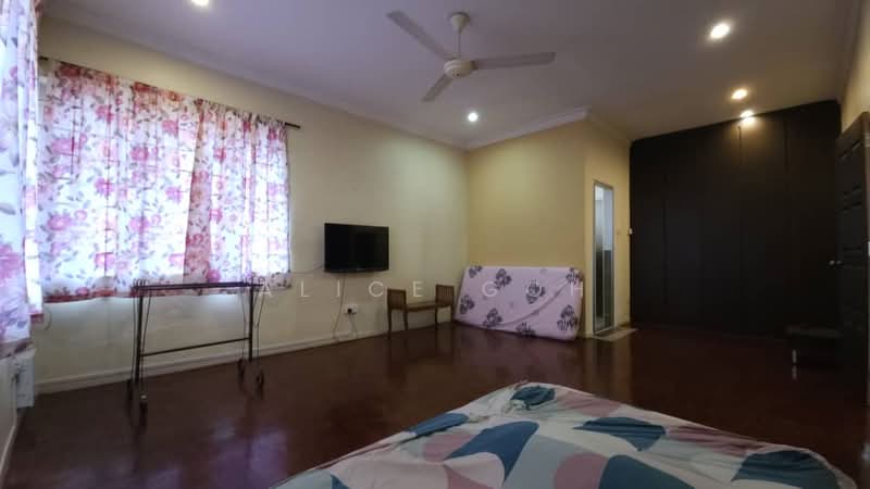 Taman Perling untuk Untuk Dijual - RM 860,000, Mac 2026 - Bedroom - PropertyGuru.com.my