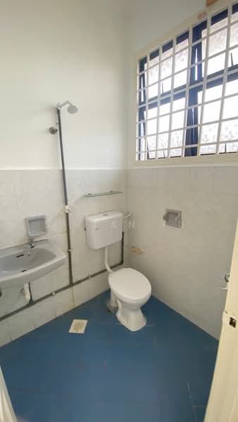 Jalan Saga Taman Desa Cemerlang 81800 Ulu Tiram Johor / Double Storey / 22 X 80 untuk Untuk Dijual - RM 648,000, Mac 2026 - Bathroom - PropertyGuru.com.my