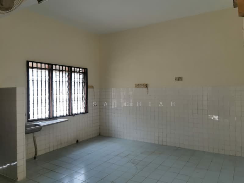 Taman Bagan Lalang untuk Untuk Dijual - RM 795,000, Mac 2026 - Kitchen - PropertyGuru.com.my