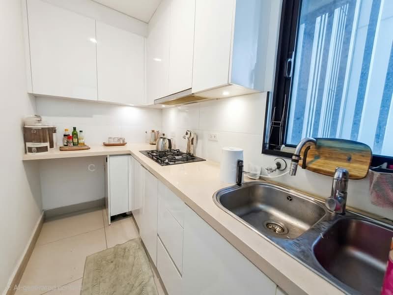 Kondominium untuk Dijual di One Central Park - Crystal Chua - Kitchen - PropertyGuru.com.my