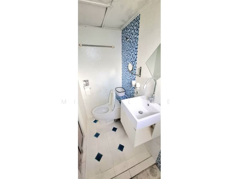 Apartment for Rent at Subang Perdana Goodyear Court 10 - Michael Lee - Bathroom - PropertyGuru.com.my