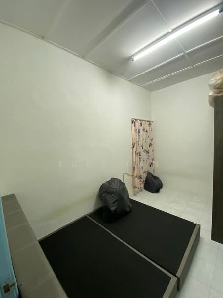 Apartment for Sale at SL11 - Eddy TAN - Bedroom - PropertyGuru.com.my