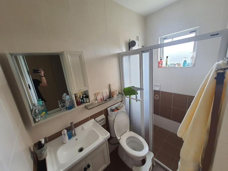Townhouse for Sale in Seri Kembangan (Selangor) - Esther Ong - Bathroom - PropertyGuru.com.my