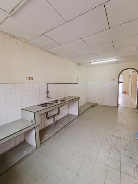 1-storey Terraced House for Sale in Johor Bahru (Johor) - Daniel Ling - Kitchen - PropertyGuru.com.my