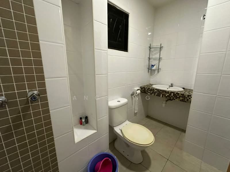 Bukit Sungai Long untuk Untuk Dijual - RM 1,490,000, Mac 2026 - Bathroom - PropertyGuru.com.my