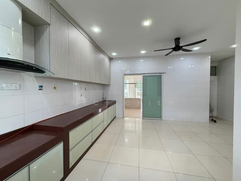 2-storey Terraced House for Sale in Kulai (Johor) - Grace Chiew - Kitchen - PropertyGuru.com.my
