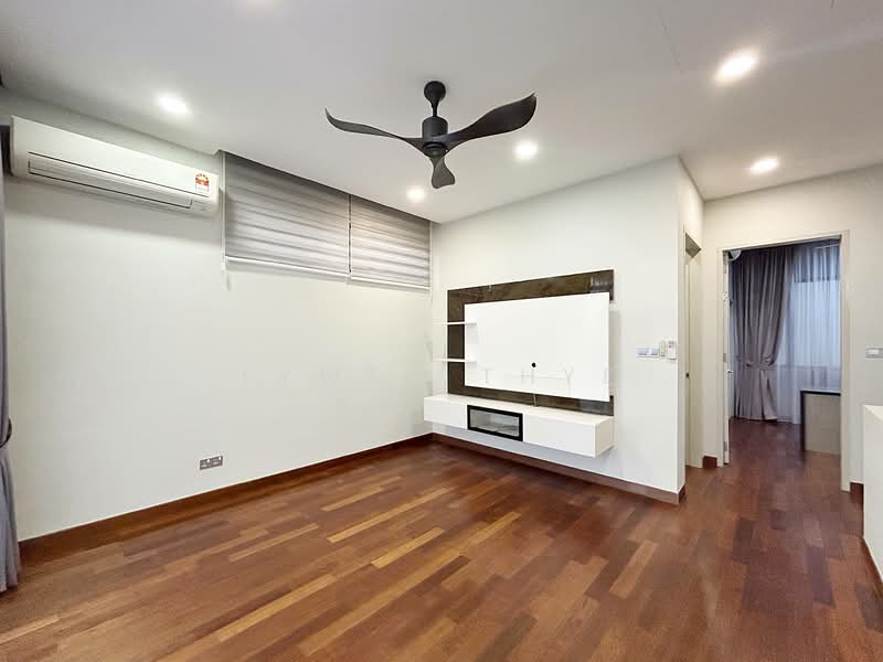 Cluster House for Rent in Horizon Hills (Iskandar Puteri (Nusajaya)) - Lywen Thye - Living Room - PropertyGuru.com.my
