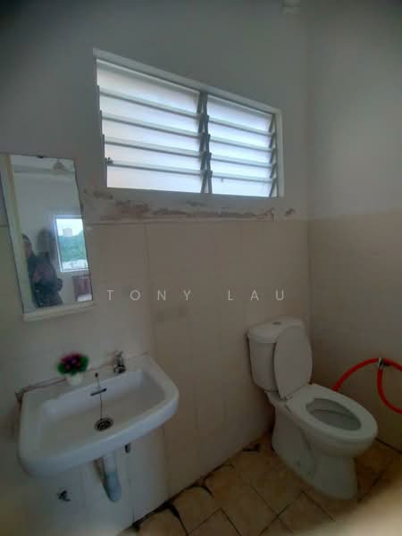 Apartment for Rent at Residensi Bistaria - Tony Lau - Bathroom - PropertyGuru.com.my