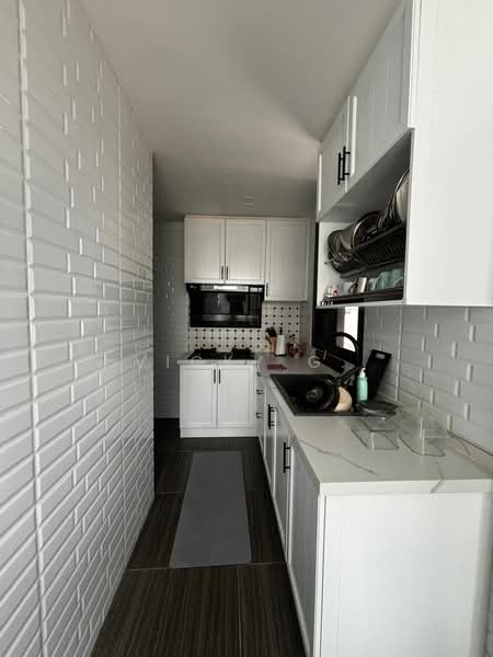 2-storey Terraced House for Sale in U16, Elmina Gardens (Shah Alam) - Vicky G. - Kitchen - PropertyGuru.com.my
