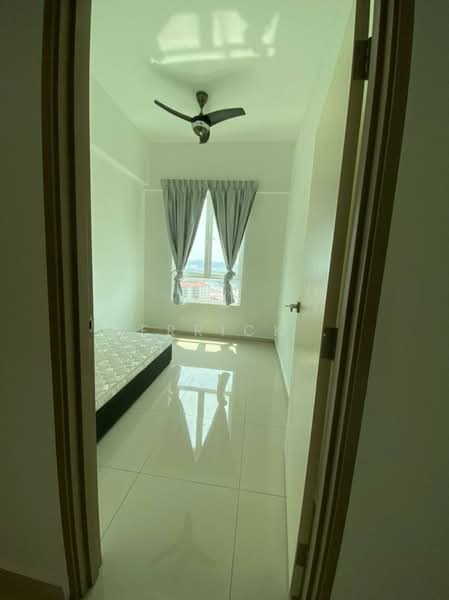 Solaria Residences untuk Untuk Dijual - RM 590,000, Apr 2026 - Bedroom - PropertyGuru.com.my