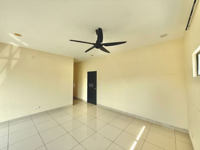 2-storey Terraced House for Sale in Taman JP Perdana (Johor Bahru) - JB Wendy - Living Room - PropertyGuru.com.my