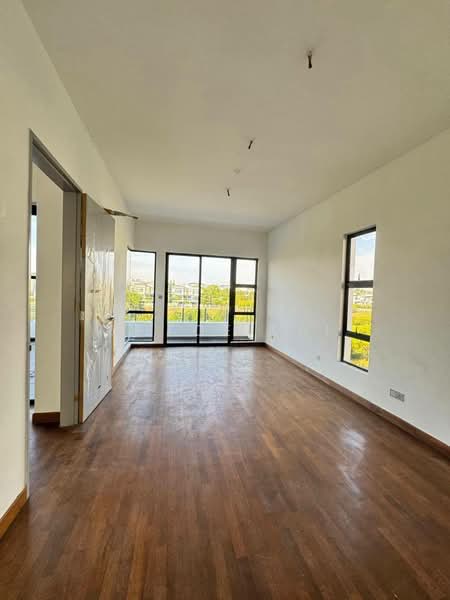 The Canal Garden South, Horizon Hills untuk Untuk Dijual - RM 1,980,000, Mac 2026 - Living Room - PropertyGuru.com.my