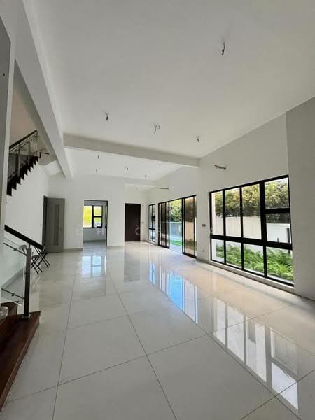 The Canal Garden South, Horizon Hills untuk Untuk Dijual - RM 1,980,000, Mac 2026 - Living Room - PropertyGuru.com.my