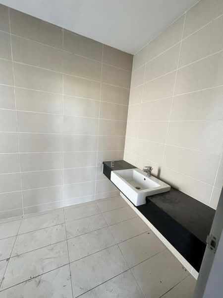 The Canal Garden South, Horizon Hills untuk Untuk Dijual - RM 1,980,000, Mac 2026 - Bathroom - PropertyGuru.com.my