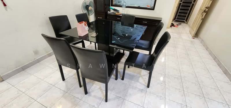 Abadi Villa untuk Untuk Dijual - RM 420,000, Mac 2026 - Dining Room - PropertyGuru.com.my