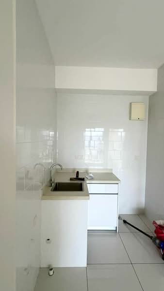 Arte Mont Kiara untuk Untuk Dijual - RM 360,000, Mac 2026 - Kitchen - PropertyGuru.com.my