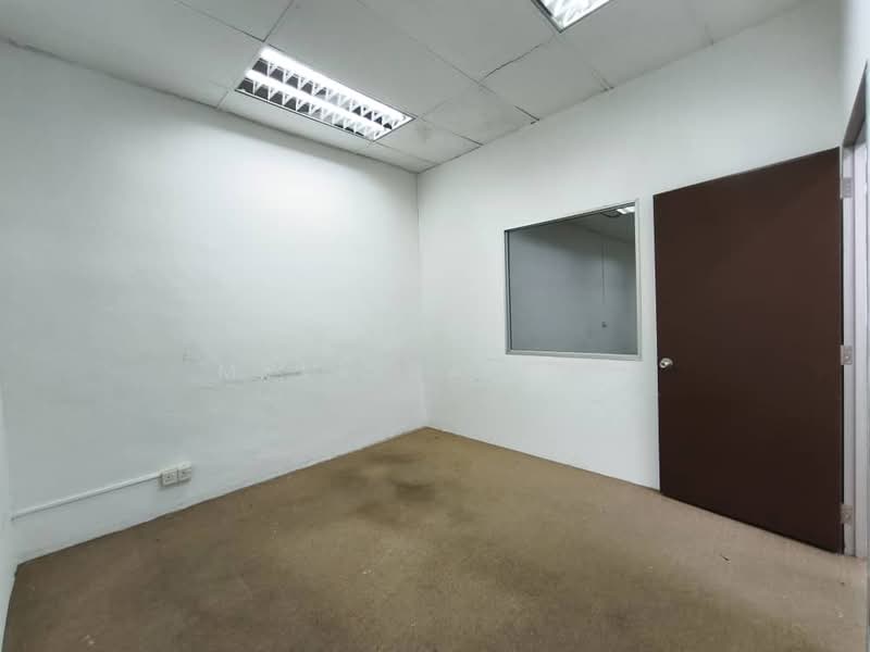 Shop for Rent in Taman Munsyi Ibrahim (Johor Bahru) - Melissa Low - Interior - PropertyGuru.com.my