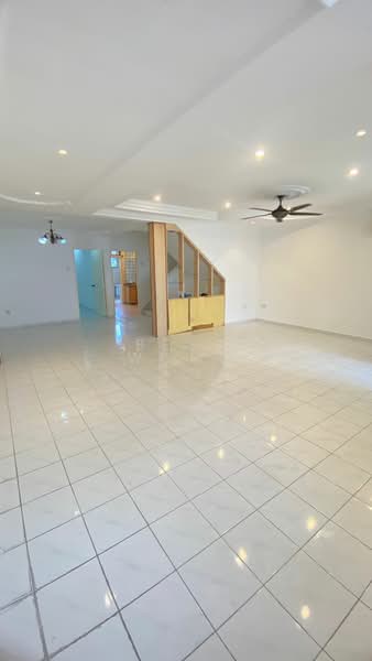 Taman Desa Cemerlang untuk Untuk Dijual - RM 648,000, Mac 2026 - Living Room - PropertyGuru.com.my