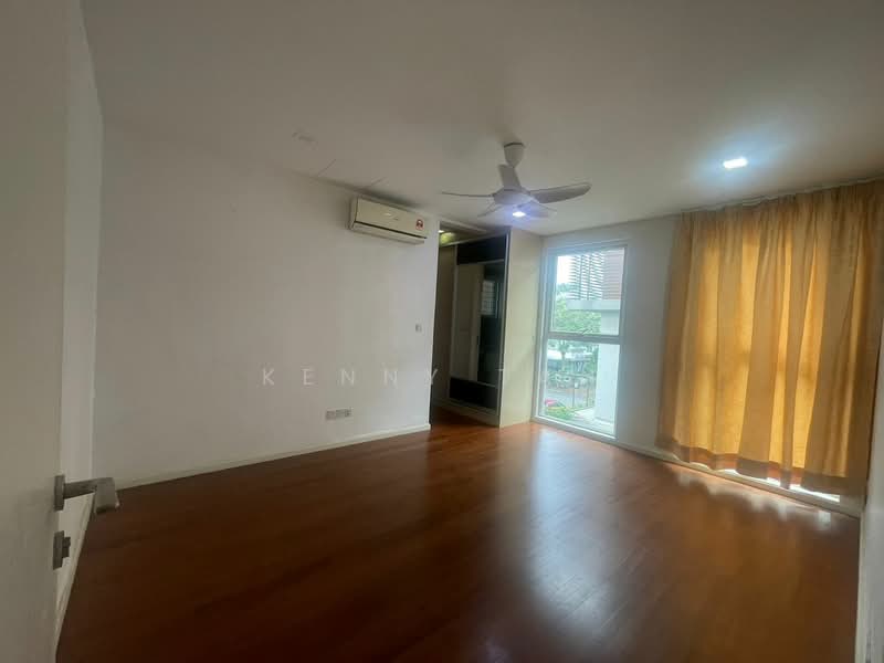 Semi-Detached House for Sale in Damansara Perdana (Selangor) - Kenny Tan - Bedroom - PropertyGuru.com.my