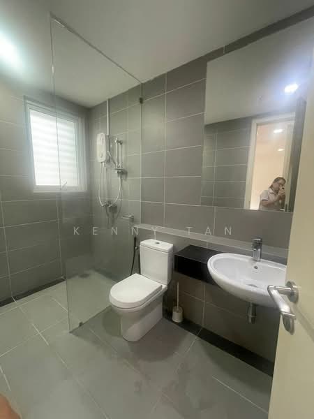 Semi-Detached House for Sale in Damansara Perdana (Selangor) - Kenny Tan - Bathroom - PropertyGuru.com.my