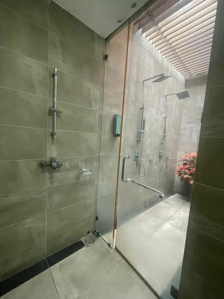 Semi-Detached House for Sale in Damansara Perdana (Selangor) - Kenny Tan - Bathroom - PropertyGuru.com.my