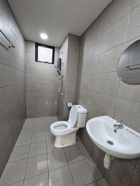 Pangsapuri untuk Disewa di Residensi Max - Ray Oh - Bathroom - PropertyGuru.com.my