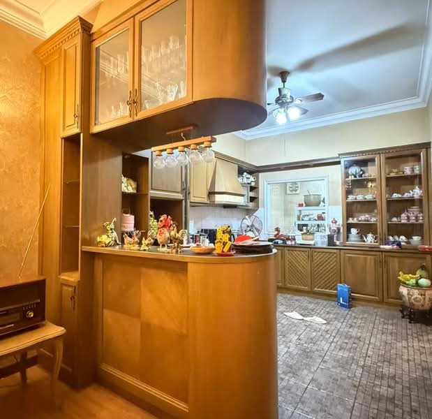 3-storey Terraced House for Sale in Jalan Ipoh (Kuala Lumpur) - Mixiu Goh - PropertyGuru.com.my