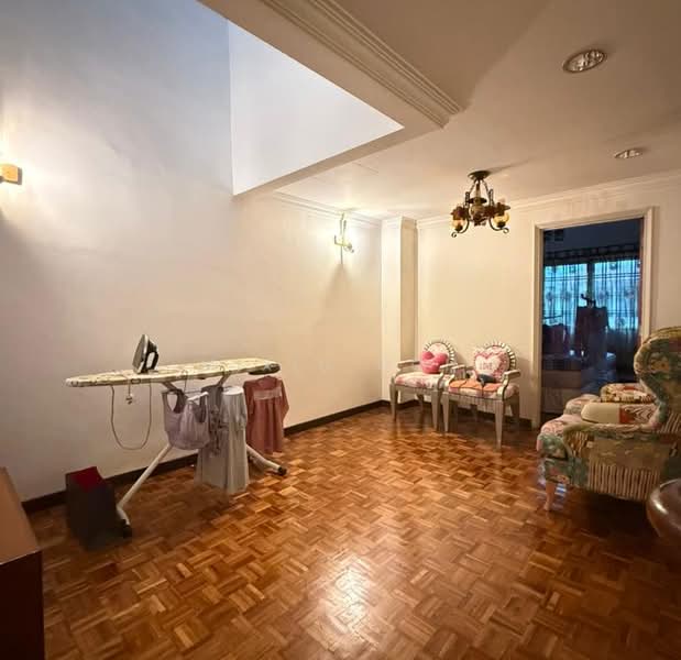 3-storey Terraced House for Sale in Jalan Ipoh (Kuala Lumpur) - Mixiu Goh - PropertyGuru.com.my