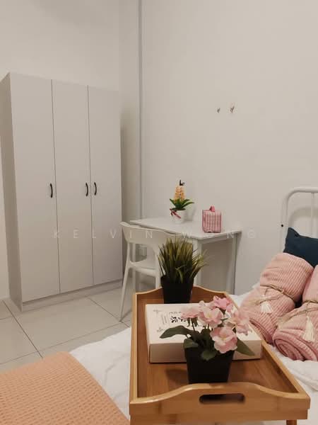 Service Residence for Sale at Skypod Residence - Kelvin Wong - Bedroom - PropertyGuru.com.my